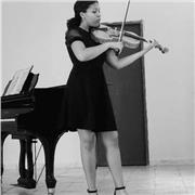 Doy clases de música para alumnos de cualquier edad, online o presencial (violín, viola o piano)